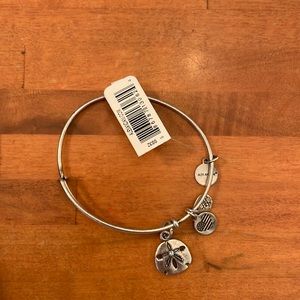 Alex And Ani sand dollar bracelet